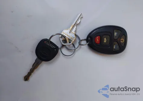 2010 Chevrolet Traverse Lt z USA, uszkodzony, nr VIN 1GNLVGED2AJ221198